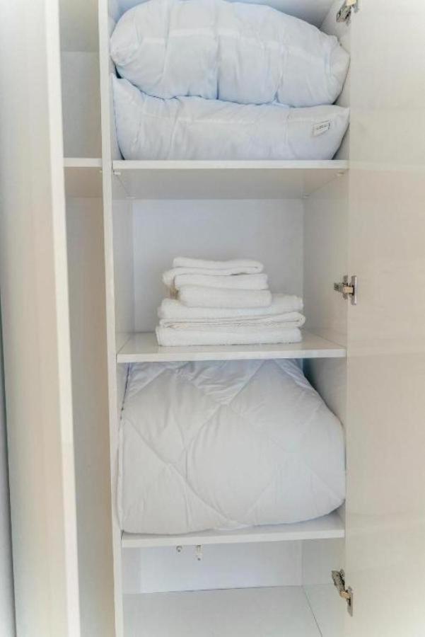 Lux Apartaments 巴统 外观 照片